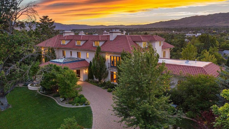$15900000! Stunning Historic Mansion Has Been Meticulously Restored With Finest Materials In Reno