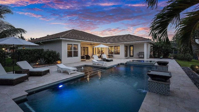 $2100000 Rudder Cay Way House Jupiter Florida : 5 Beds + 4 Baths + 3934 Sf Living