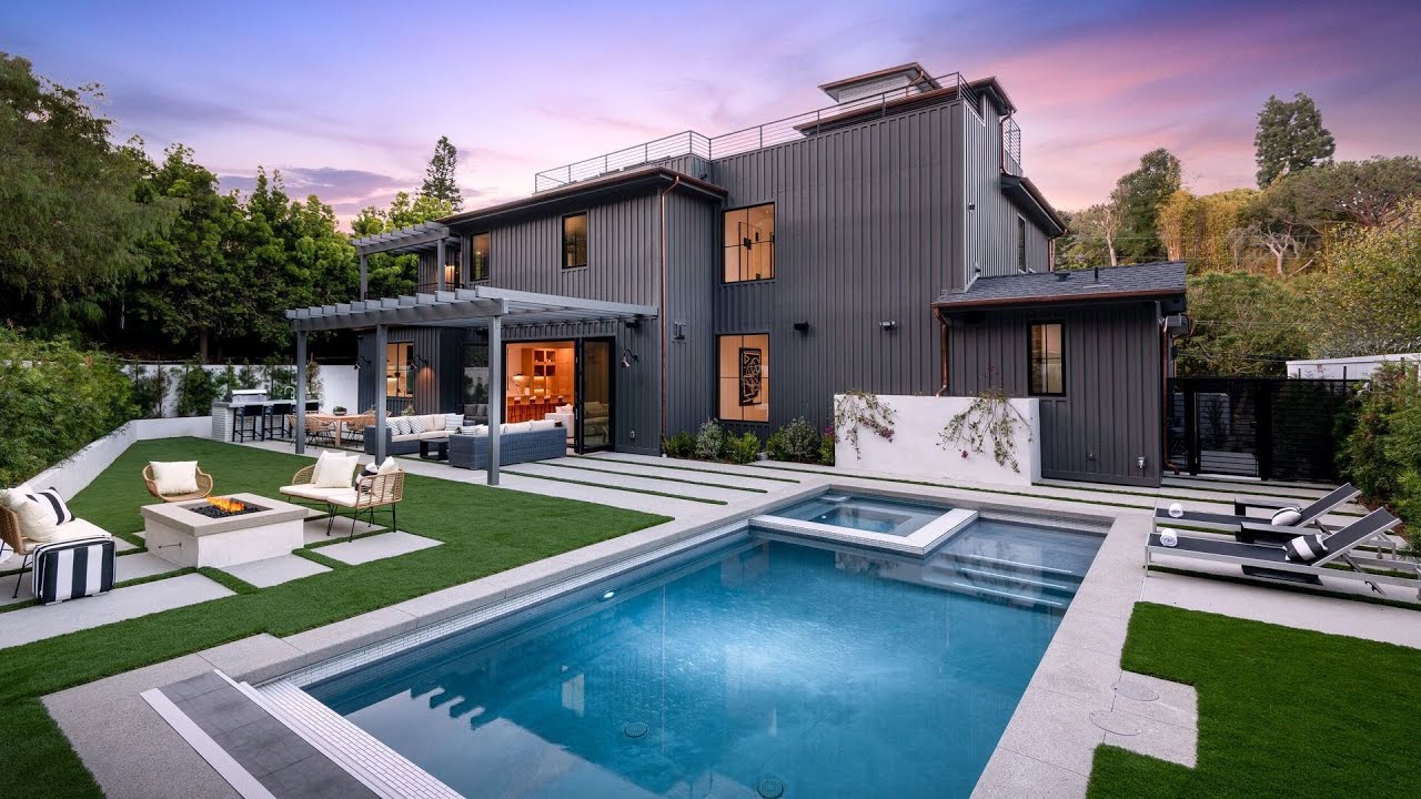 image 0 A Modern Farmhouse In Pacific Palisades Features The Ultimate Of Southern California Living