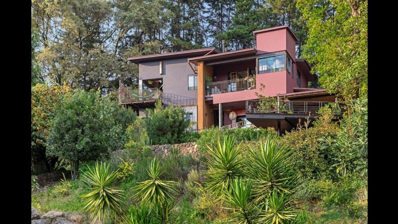 Captivating Compound In Valle De Bravo Mexico: Sotheby's International Realty