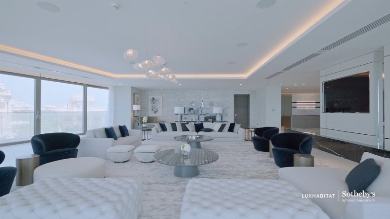 Chic Luxury Penthouse On The Beachfront Of Palm Jumeirah