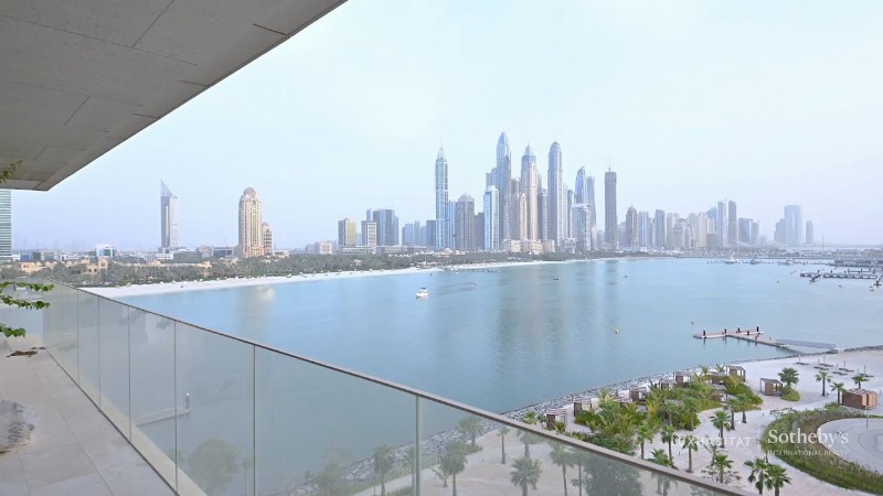 Exquisite Sea View Penthouse Apartment At One Palm