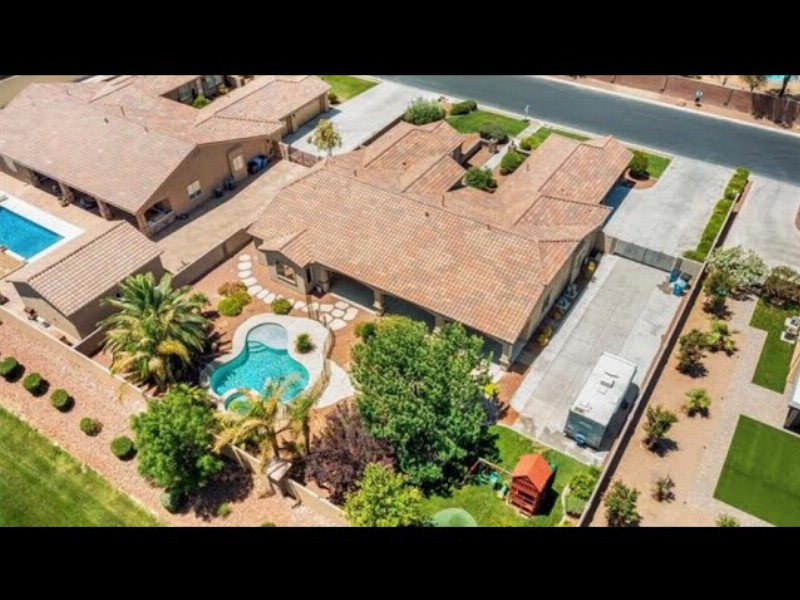 image 0 Home For Sale Las Vegas $1.2m 3bd Den 4ba Playground Rv Parking Pool Spa 3 Car Gated & More