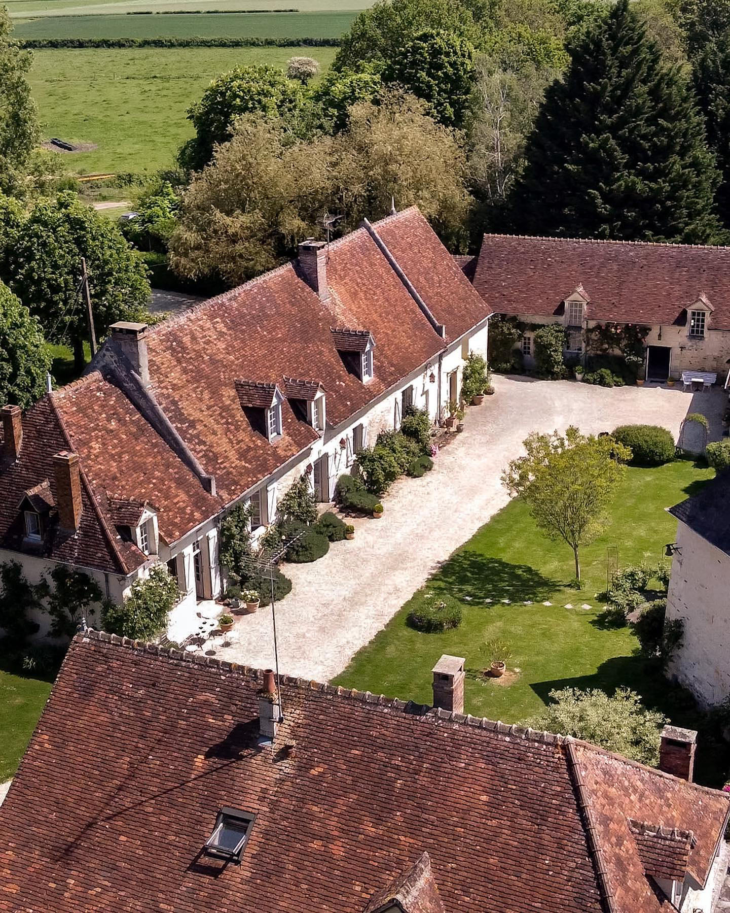 KRETZ FAMILY REAL ESTATE - Step inside of the stunning Manoir de la Foulquetière, a family property