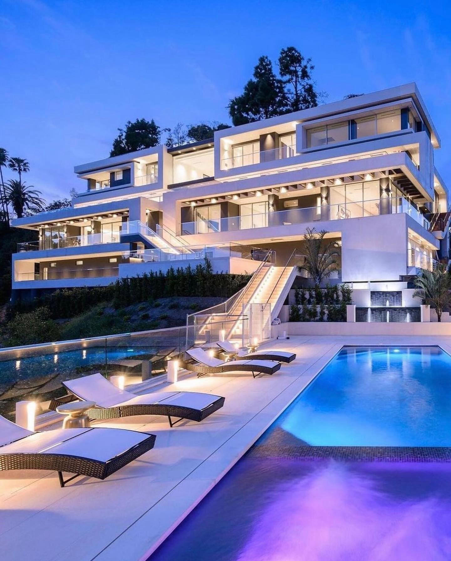Los Angeles Mansions - “The Orchard Bel Air” sets the bar for luxury