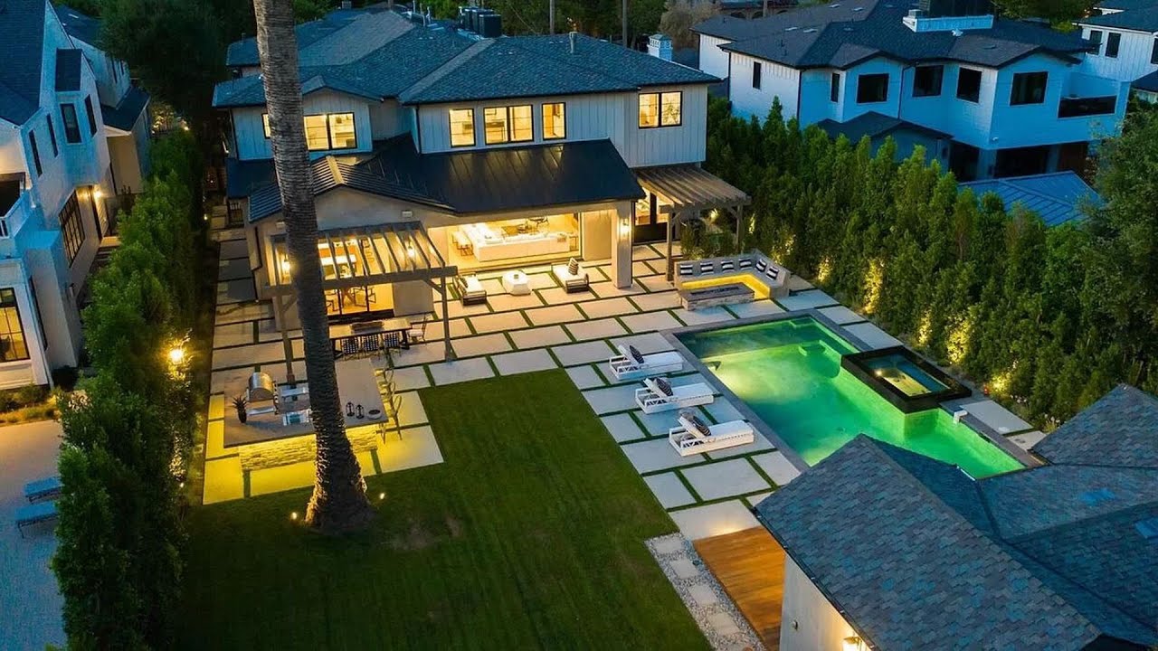 image 0 Magnificent Modern Farmhouse In Studio City Designed With Luxury And A Warm Ambiance