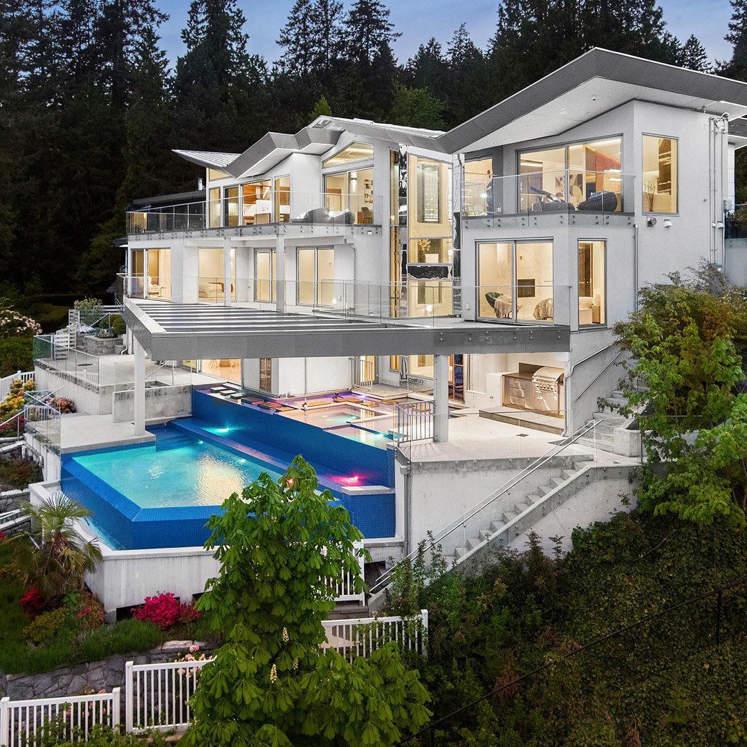 Millionaire Homes - Introducing this truly remarkable custom-built gated Oceanside modern estate
