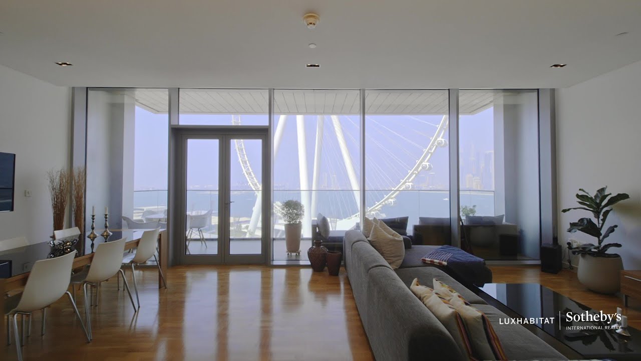 Minimalistic Modern Design Apartment With Panoramic Sea Views