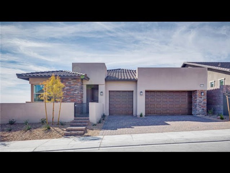 image 0 Modern Homes For Sale Summerlin $1.15m 2511 Sqft 4bd 3ba 3cr. Partial Strip View From Courtyard