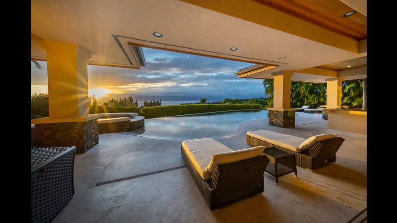 Ocean View Home In Lahaina Hawaii : Sotheby's International Realty