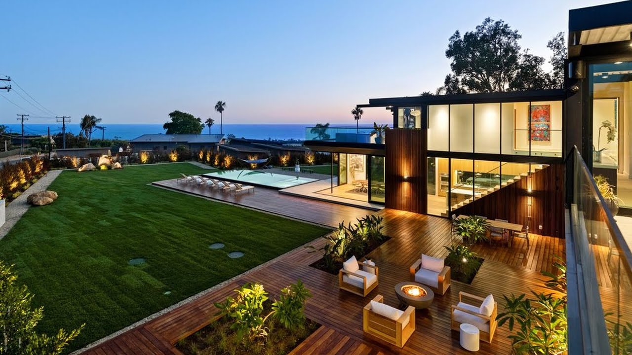 image 0 Only $6950000! Brand New Architectural Home In Malibu Has A Sensational Backyard