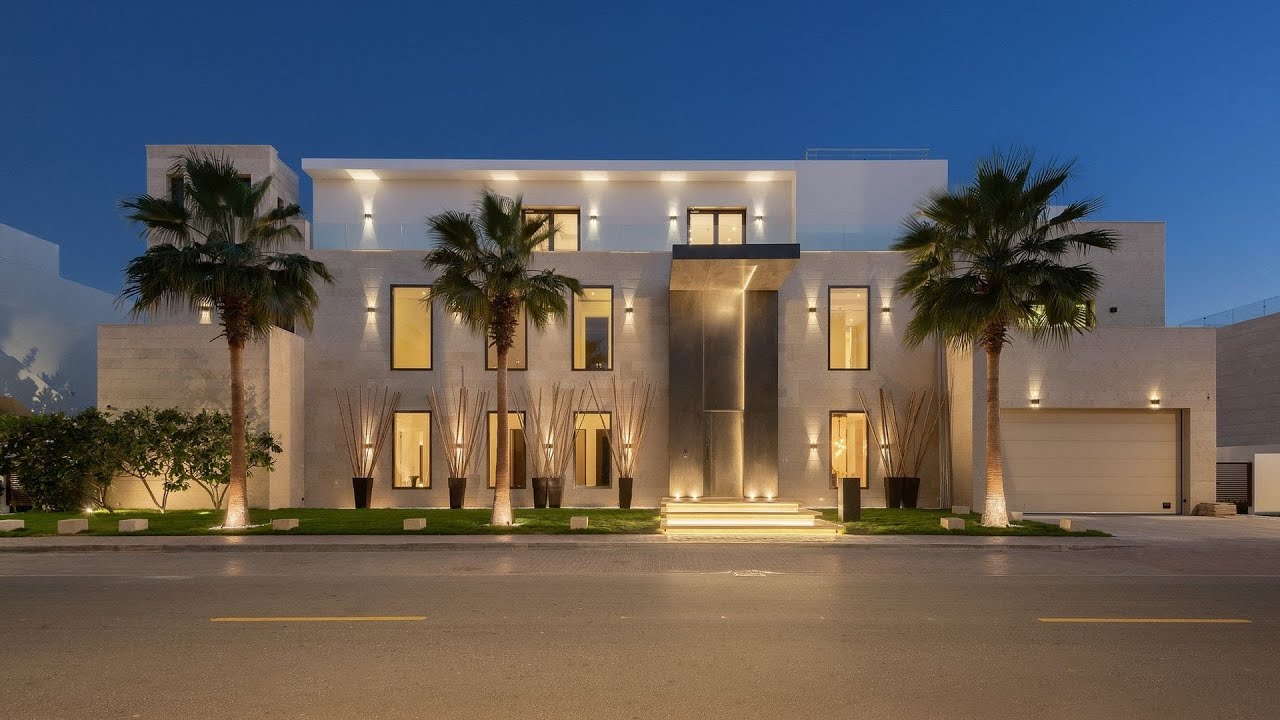 image 0 Spectacular 7 bedroom Signature Villa on Frond J, Palm Jumeirah, Dubai, UAE