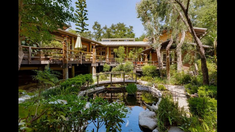 image 0 Spectacular Architectural Compound In Encino California : Sotheby's International Realty