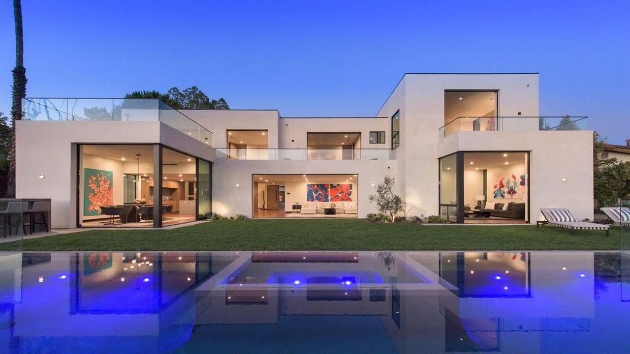 image 0 Stunning Architectural Smart Home In Los Angeles Showcases The Finest Of Art