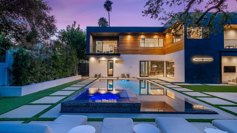 image 0 The Sapphire House - An Architectural Masterpiece In Encino Offers Exquisite Craftsmanship