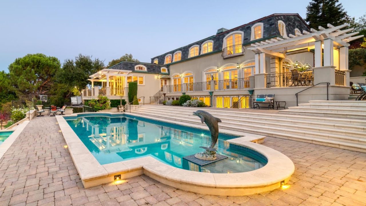 image 0 This $19,500,000 Palo Alto Home features the Ultimate Silicon Valley lifestyle