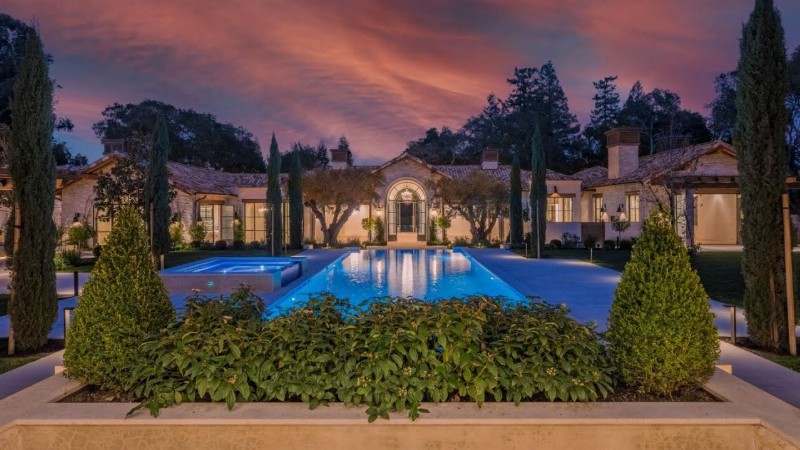 image 0 This Extraordinary $84000000 Legacy Property Is The Crown Jewel Of Silicon Valley California