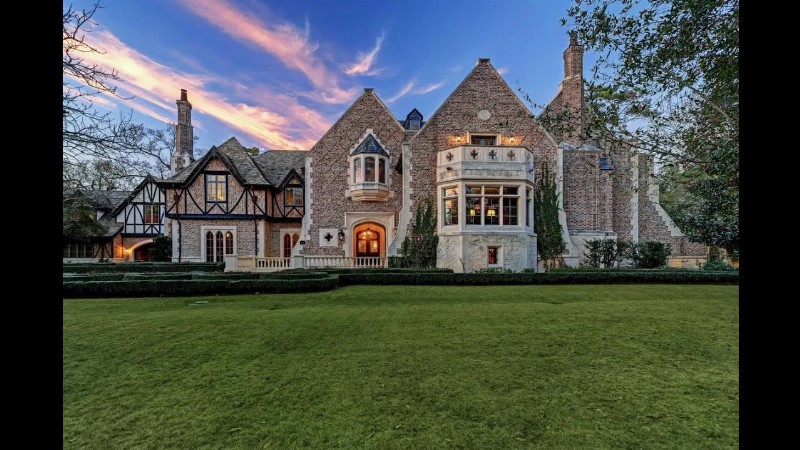 image 0 Unparalleled English Manor Estate In Houston Texas : Sotheby's International Realty